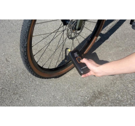 Compressore portatile Interphone Smart Air Pum per Moto Auto e Bici