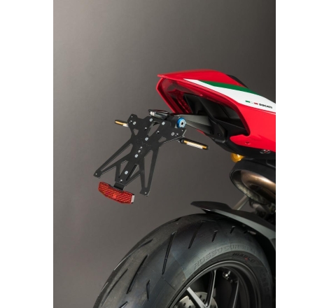 Kit Portatarga Lightech Regolabile Ducati con luce targa e Catadiottro