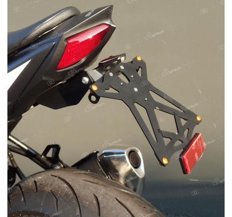 Kit Portatarga Lightech Regolabile Suzuki con luce targa e Catadiottro