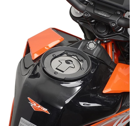 Flangia Givi BF33 per Borsa Serbatoio Tanklock e Tanklocked Ktm