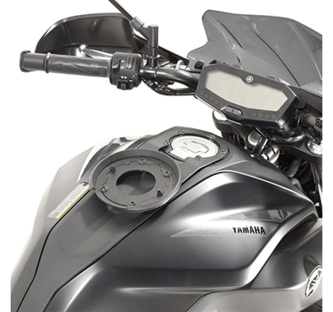 Flangia Givi BF36 per Borsa Serbatoio Tanklock e Tanklocked Yamaha